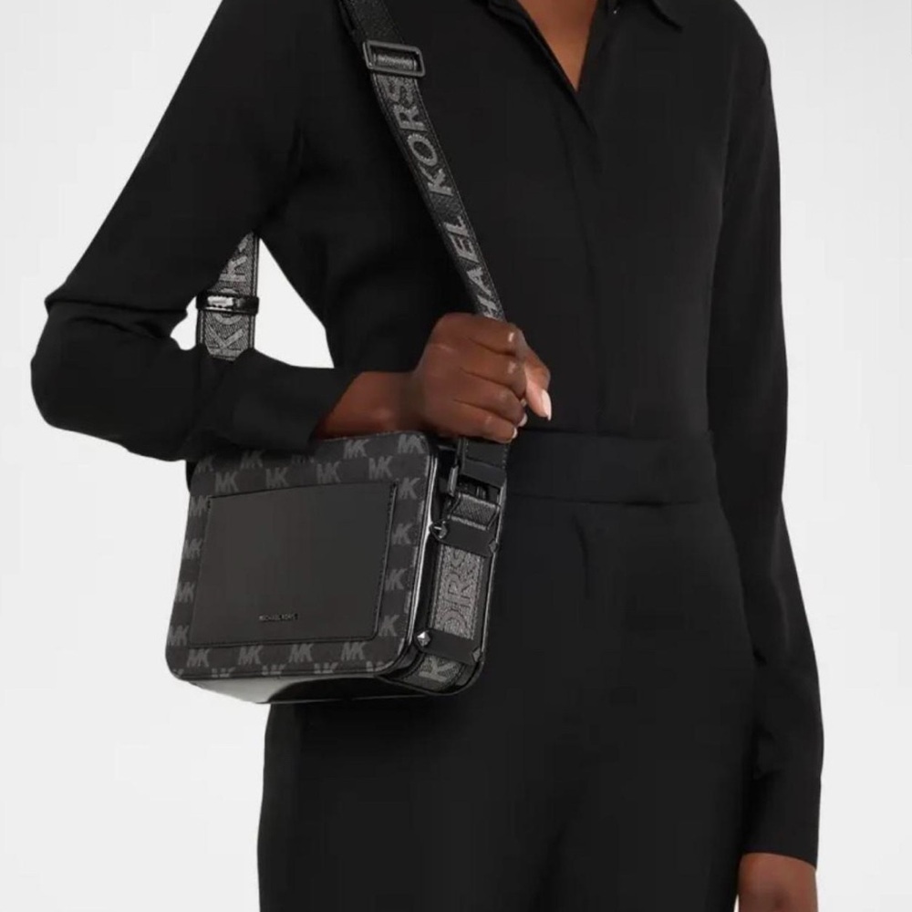 Michael Kors Black MK Signature Crossbody and Card Case Set - Picture 5 of 5